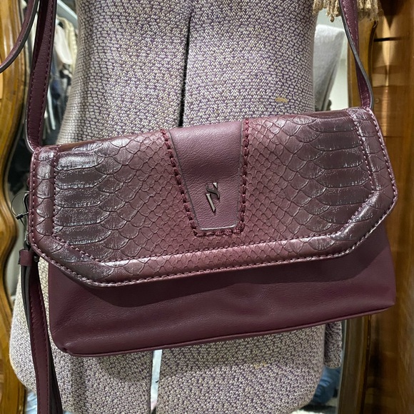 Simply Vera Vera Wang Handbags - Dark Red Python Print Simply Vera, Vera Wang Cross Body Purse EUC